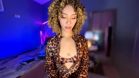 Snapshot of sugar_hally chatting on 02/25/26, 02:59 your ultimate goddess online show from 02/25/26, 02:59