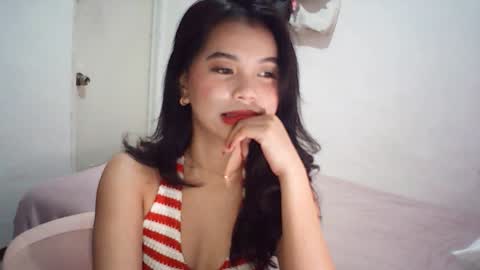 Snapshot of sugar_jazzz chatting on 11/21/25, 09:57 Rosiee online show from 11/21/25, 09:57