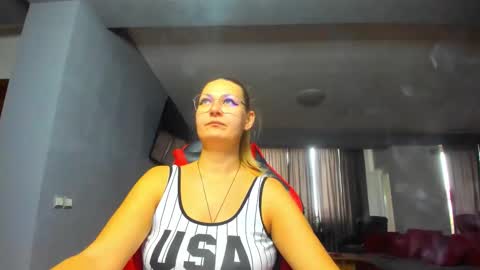 May online show from 11/11/25, 09:09