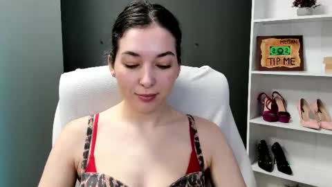 Megan online show from 06/19/26, 07:01