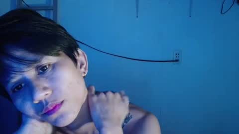 sugarantidote13 online show from 11/30/25, 05:17