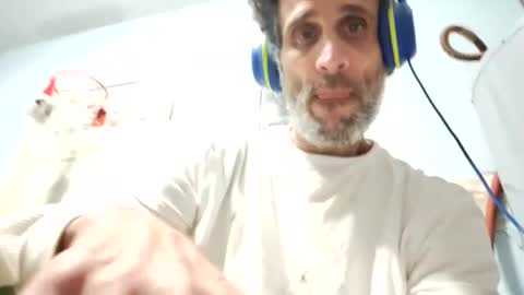 Snapshot of sugarbearthornwood74 chatting on 02/17/25, 11:02 Sugarbearthornwood74 online show from 02/17/25, 11:02