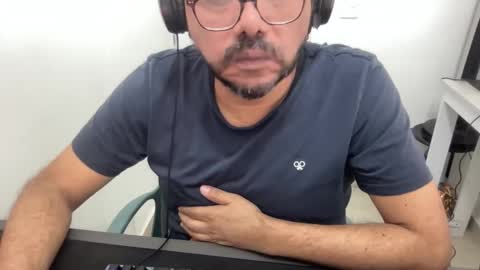 Snapshot of sugarhairybear chatting on 01/11/26, 09:31 Johnny online show from 01/11/26, 09:31