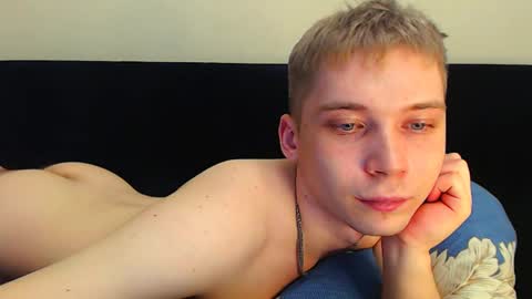 Snapshot of sugarrebit chatting on 02/10/25, 11:02 Sugarbutter  online show from 02/10/25, 11:02