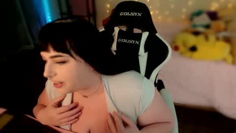 Lucy Love online show from 10/02/25, 08:49