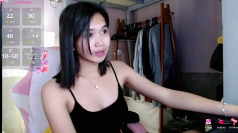 Snapshot of sugarsighs chatting on 07/13/26, 10:56 Sugar online show from 07/13/26, 10:56