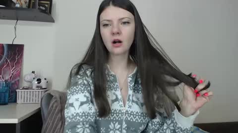 Snapshot of sugartati chatting on 11/02/25, 07:05 SugarTati online show from 11/02/25, 07:05