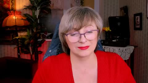 Vivien online show from 01/18/25, 06:21