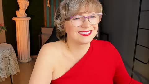 Vivien online show from 01/22/25, 03:18