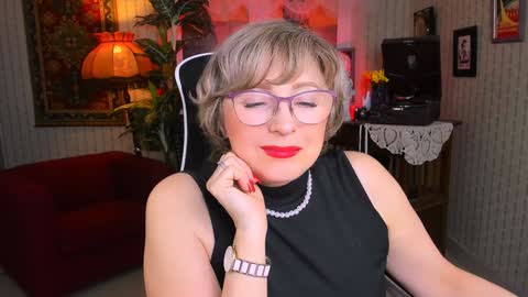 Vivien online show from 01/25/25, 03:09