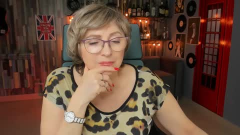 Vivien online show from 01/26/25, 07:31