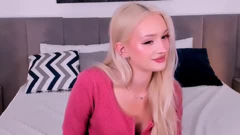 sugarwhisper online show from 09/09/25, 04:50