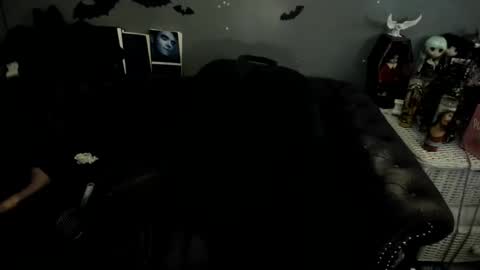 Sugary online show from 10/25/25, 10:37