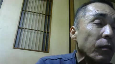 Snapshot of sugereyes99 chatting on 11/05/25, 02:39 sugereyes99 online show from 11/05/25, 02:39