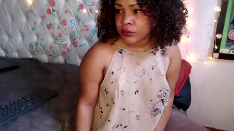 Snapshot of suggabrown_ chatting on 01/26/25, 01:58 suggabrown_ online show from 01/26/25, 01:58