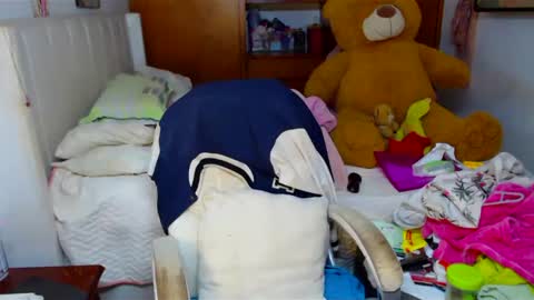 Cami   Back in 2 hours online show from 12/25/24, 07:35