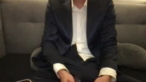 Snapshot of suitfetishez chatting on 06/12/26, 01:26 suitfetishez online show from 06/12/26, 01:26