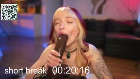 Lika ginger  Jessy blond   online show from 04/24/26, 03:09