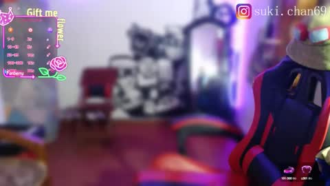 Snapshot of sukichan_ chatting on 09/09/25, 08:30 Sukylee online show from 09/09/25, 08:30