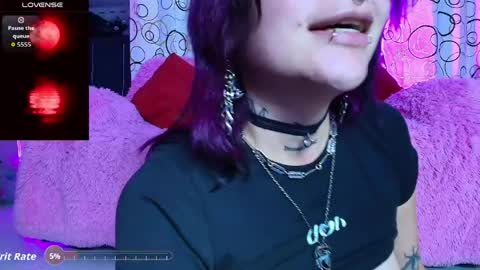    online show from 05/04/26, 01:01