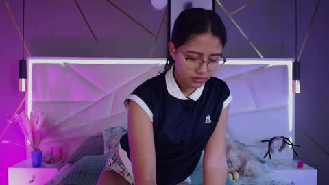 SUKI online show from 04/12/26, 12:32