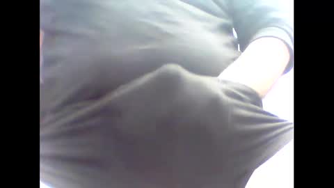 Snapshot of suleyman38 chatting on 10/16/25, 11:00 suleyman38 online show from 10/16/25, 11:00