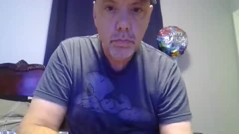 Sully online show from 10/28/25, 09:28