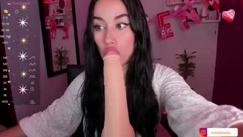 Snapshot of sulmatevans_ chatting on 02/14/25, 10:59 Diana online show from 02/14/25, 10:59