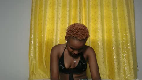 Snapshot of sulwe_ chatting on 11/23/25, 07:19 sulwe_ online show from 11/23/25, 07:19