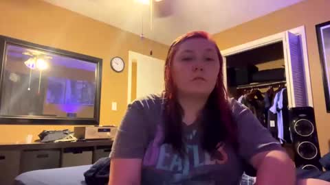 Snapshot of sum645700 chatting on 09/12/25, 02:55 sum - maybe online show from 09/12/25, 02:55