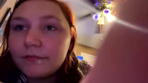 Snapshot of sum645700 chatting on 09/30/25, 09:09 sum - maybe online show from 09/30/25, 09:09