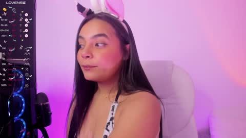 Snapshot of sumersunsett chatting on 01/24/25, 03:22 sumersunsett online show from 01/24/25, 03:22