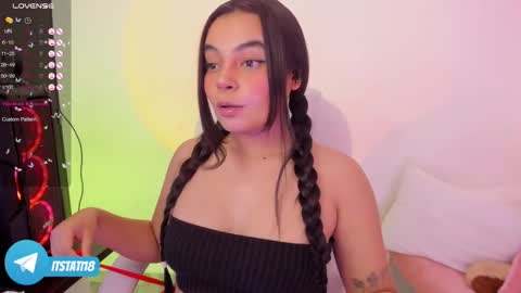 Snapshot of sumersunsett chatting on 02/19/25, 07:16 sumersunsett online show from 02/19/25, 07:16