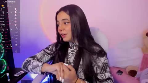 Snapshot of sumersunsett chatting on 03/04/25, 12:39 sumersunsett online show from 03/04/25, 12:39