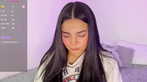 Snapshot of sumersunsett chatting on 09/14/25, 11:59 sumersunsett online show from 09/14/25, 11:59