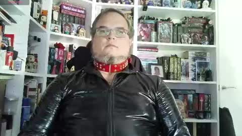 Snapshot of sumisolatex chatting on 07/22/26, 08:17 Sumisolatex online show from 07/22/26, 08:17