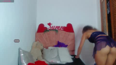 Snapshot of summer__xo chatting on 12/14/24, 02:56 Summer online show from 12/14/24, 02:56