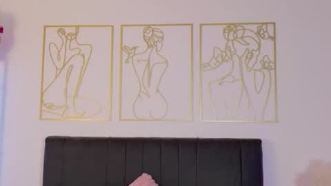 OnlyFans summer holiday online show from 10/23/25, 08:13