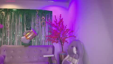 summer_miller online show from 03/20/26, 11:37