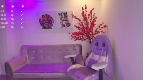 summer_miller online show from 04/17/26, 11:35