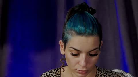 Snapshot of summer_quinn_ chatting on 12/31/24, 06:05 Deea online show from 12/31/24, 06:05