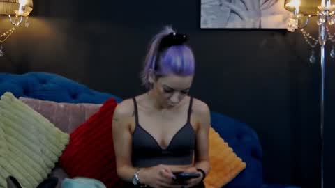 Snapshot of summer_quinn_ chatting on 01/30/25, 05:52 Deea online show from 01/30/25, 05:52