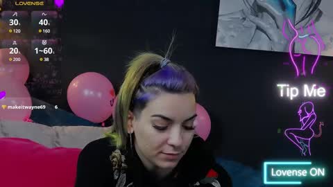 Snapshot of summer_quinn_ chatting on 02/27/25, 05:34 Deea online show from 02/27/25, 05:34