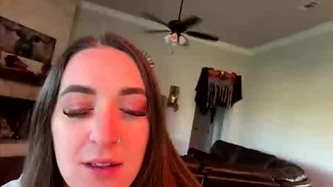 SummerLee online show from 10/26/25, 10:36