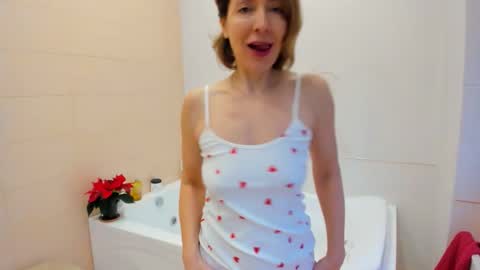 summerliza online show from 12/20/25, 10:11