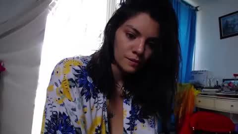 moon1 online show from 09/17/25, 05:25