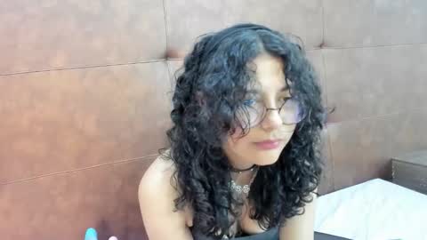 Sun n Moon online show from 04/29/26, 09:43