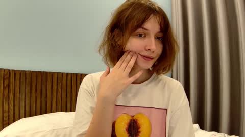 luna online show from 02/14/25, 12:25