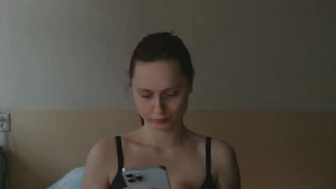 Olivia online show from 05/07/26, 06:13