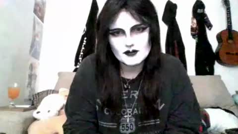 sundaygoth online show from 06/16/26, 06:43
